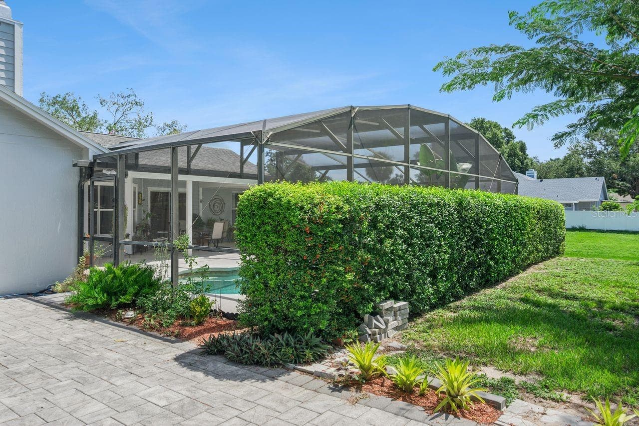 Single Family Residence at 1129 CLIMBING ROSE DR, OCOEE, photo 37 of 55