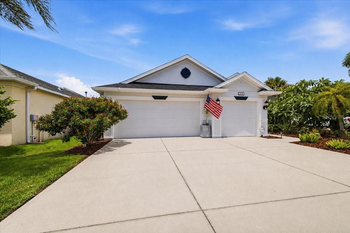 Single Family Residence at 4708 TILDEN PARK CT, BRADENTON, photo 52 of 57