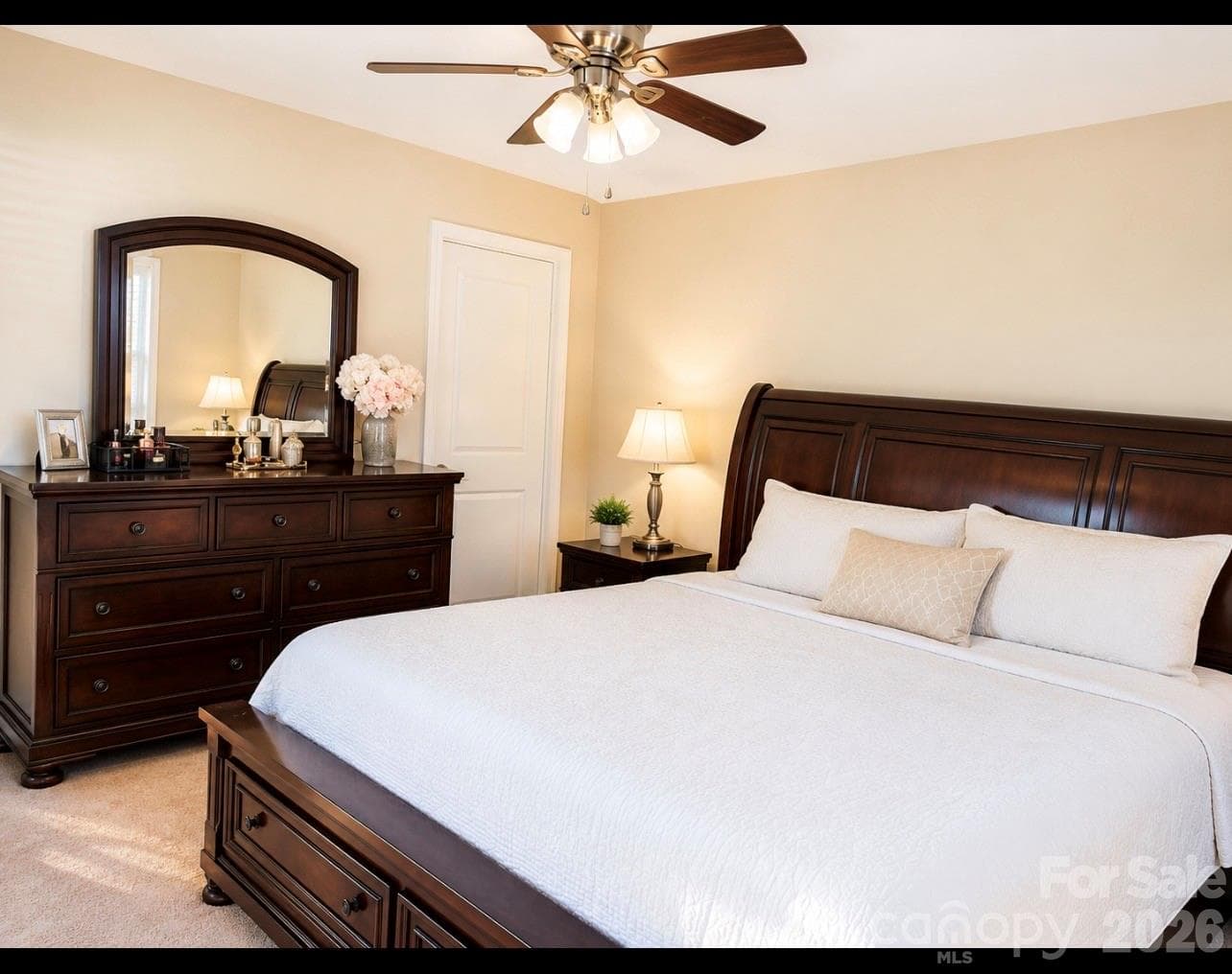 Single Family Residence at 413 Peachtree Road, Charlotte, photo 8 of 15