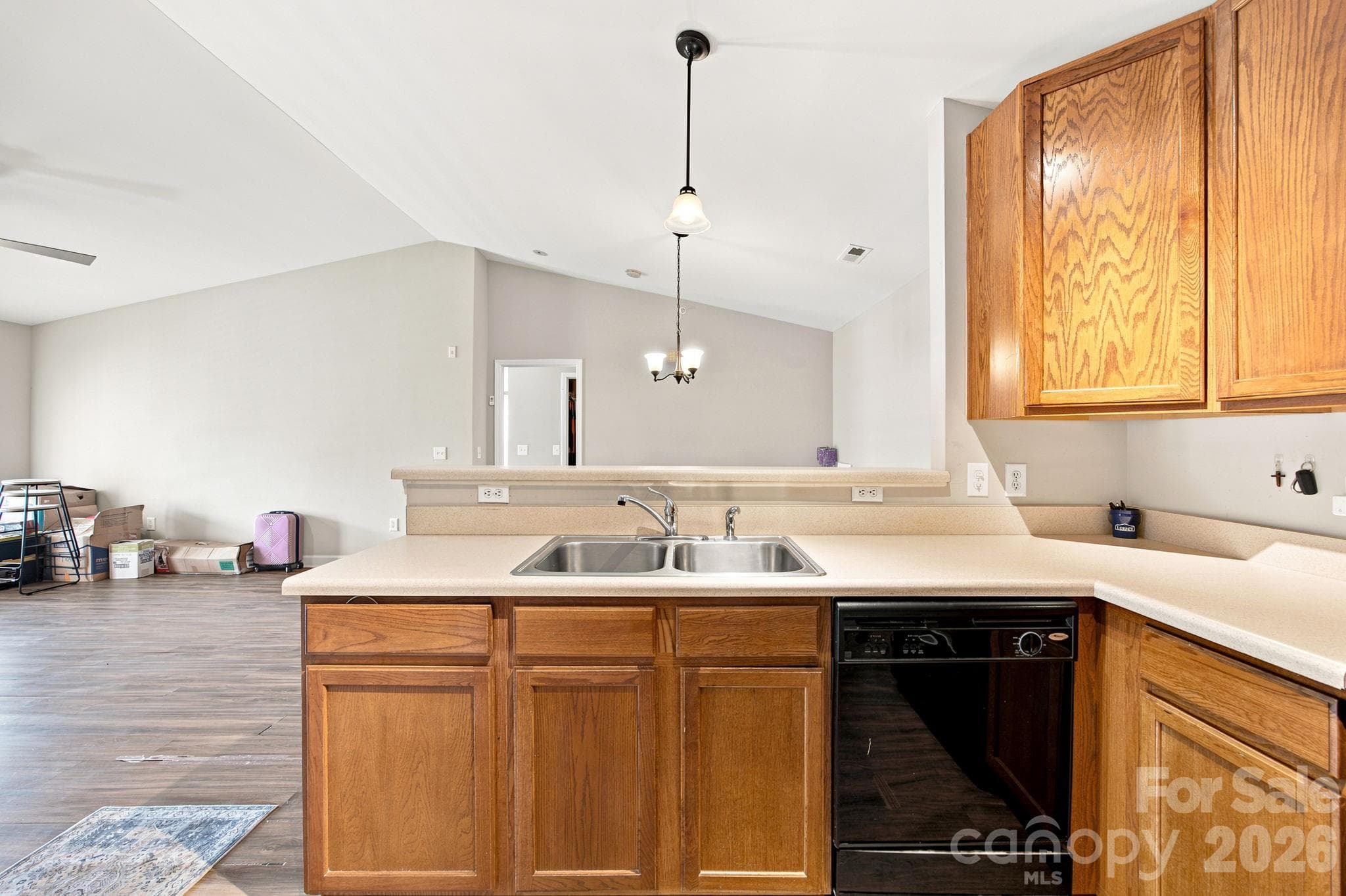 Kitchen - 17257 Doe Valley Court, Cornelius
