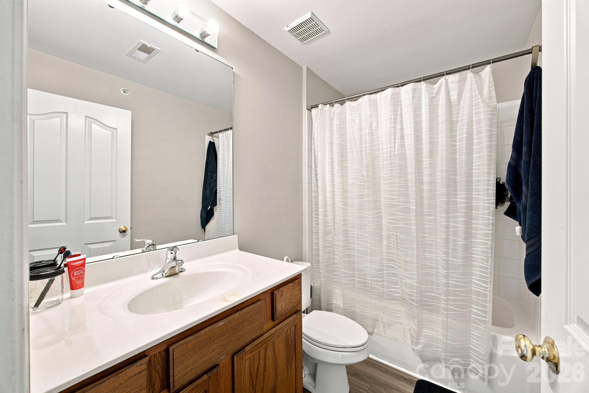 Full Bathroom #2 - 17257 Doe Valley Court, Cornelius
