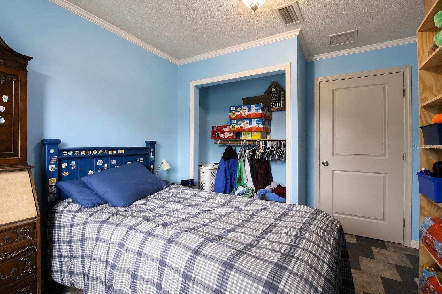 Single Family Residence at 742 BAHIA CIR, OCALA, photo 9 of 37