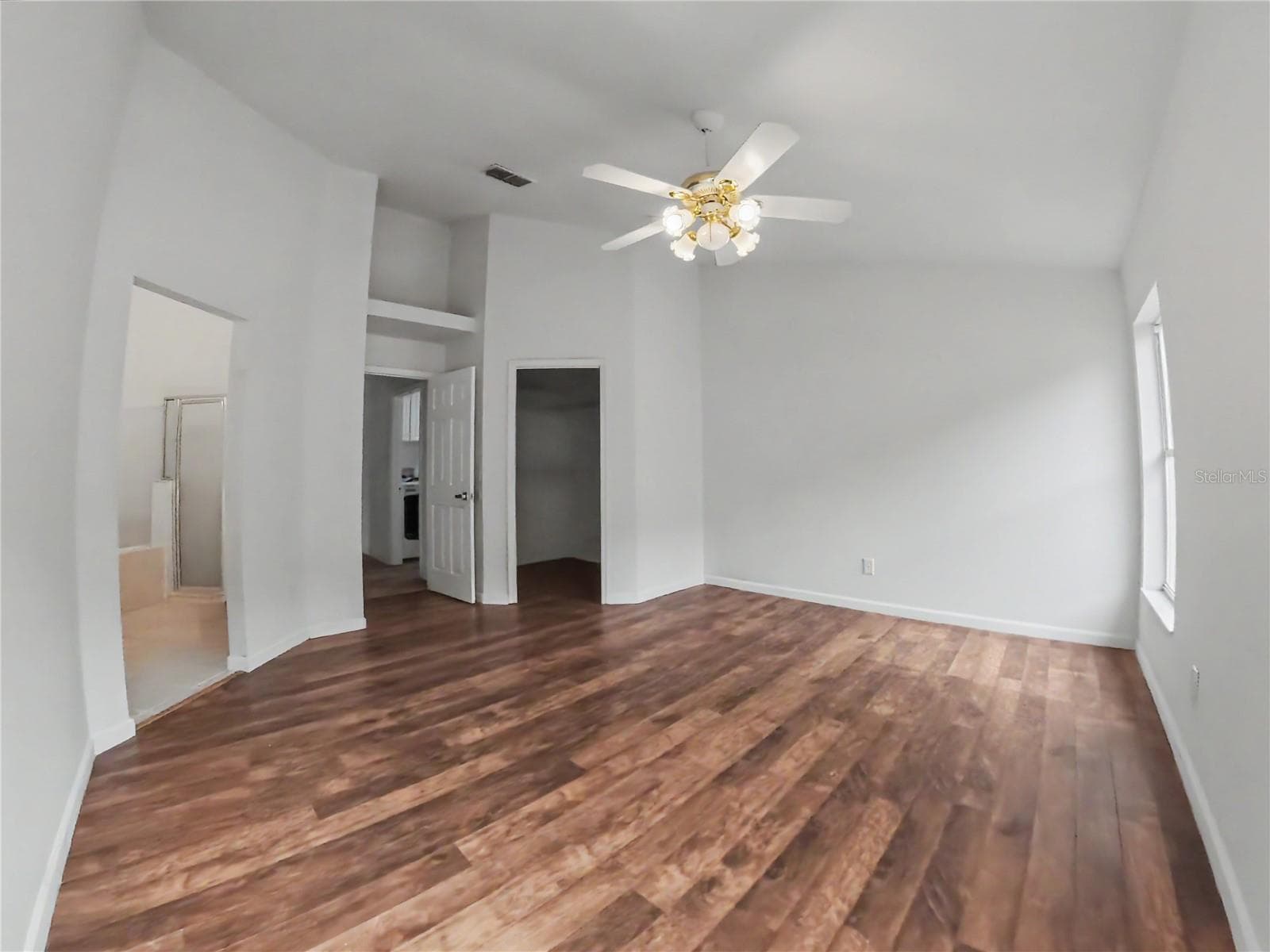Single Family Residence at 544 CYPRESS TREE CT, ORLANDO, photo 18 of 32