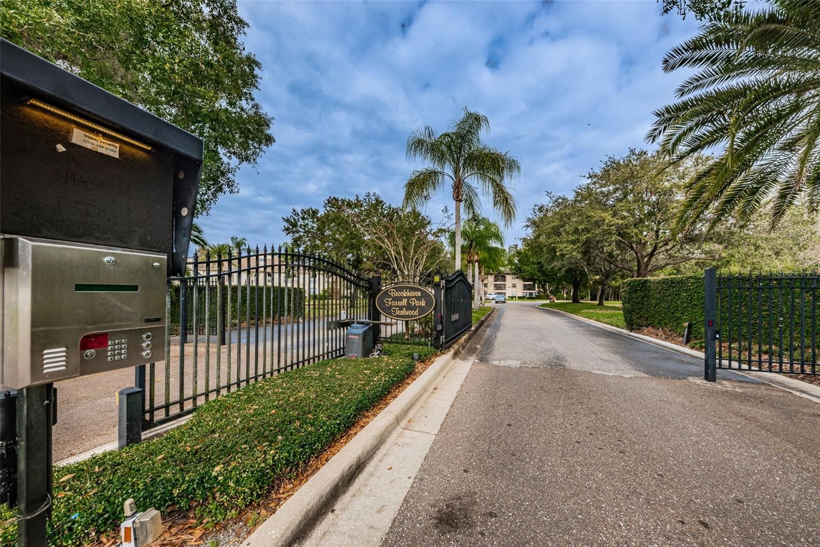 Villa at 3477 HILLMOOR DR, PALM HARBOR, photo 50 of 58