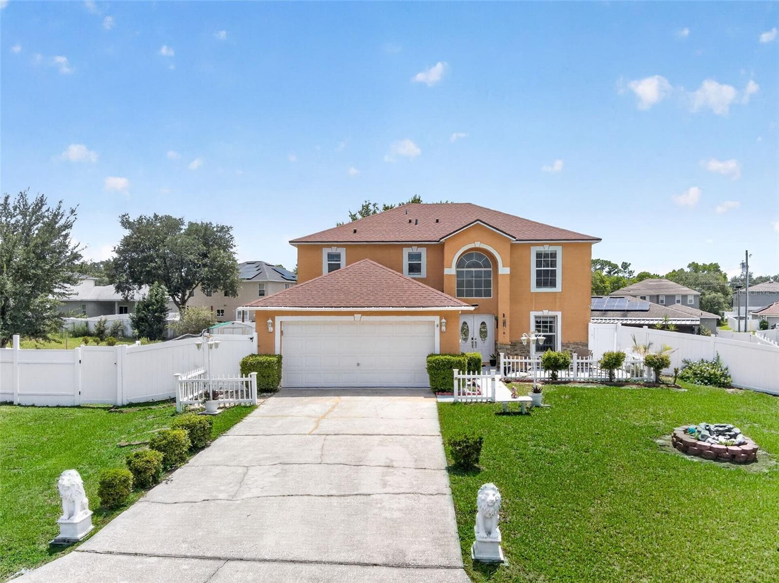 1502 FORT MEADE PL