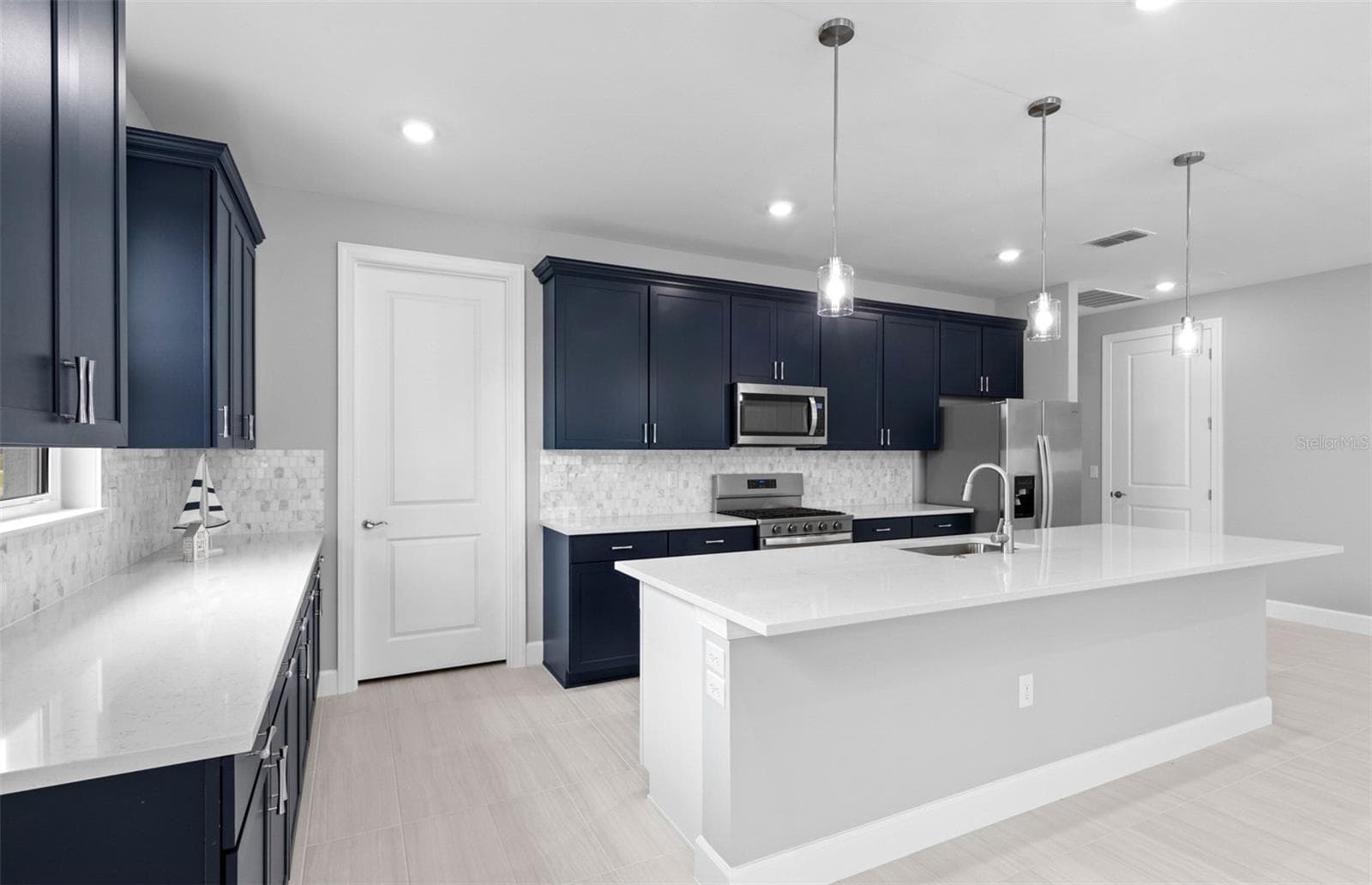 Interior of actual home. - 1840 SILVER SHORES BLVD, ENGLEWOOD