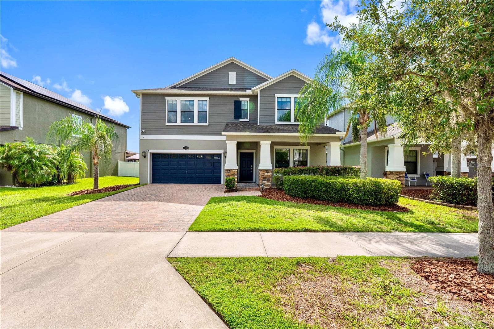House front - 19343 PADDOCK VIEW DR, TAMPA