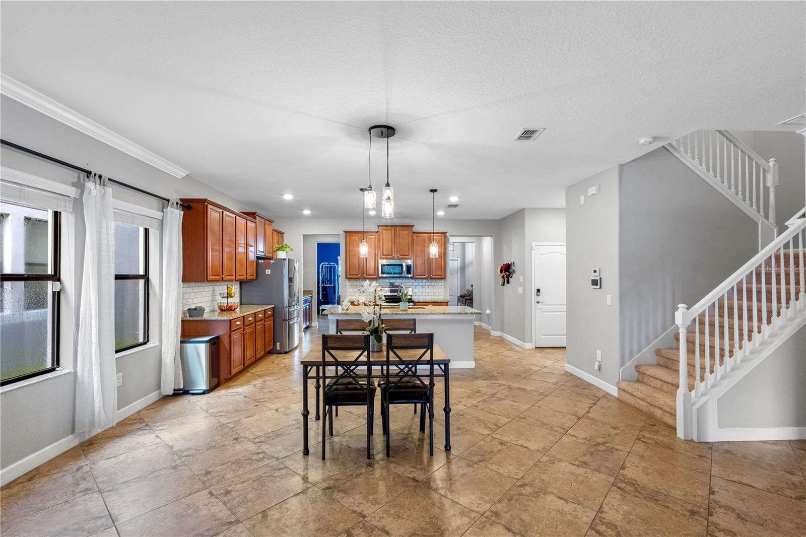 Dining area - 19343 PADDOCK VIEW DR, TAMPA