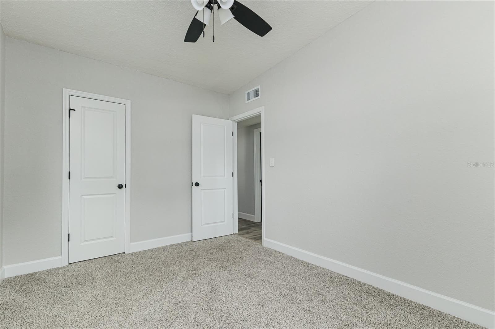 Single Family Residence at 526 VICTORIA BLVD, AUBURNDALE, photo 15 of 19