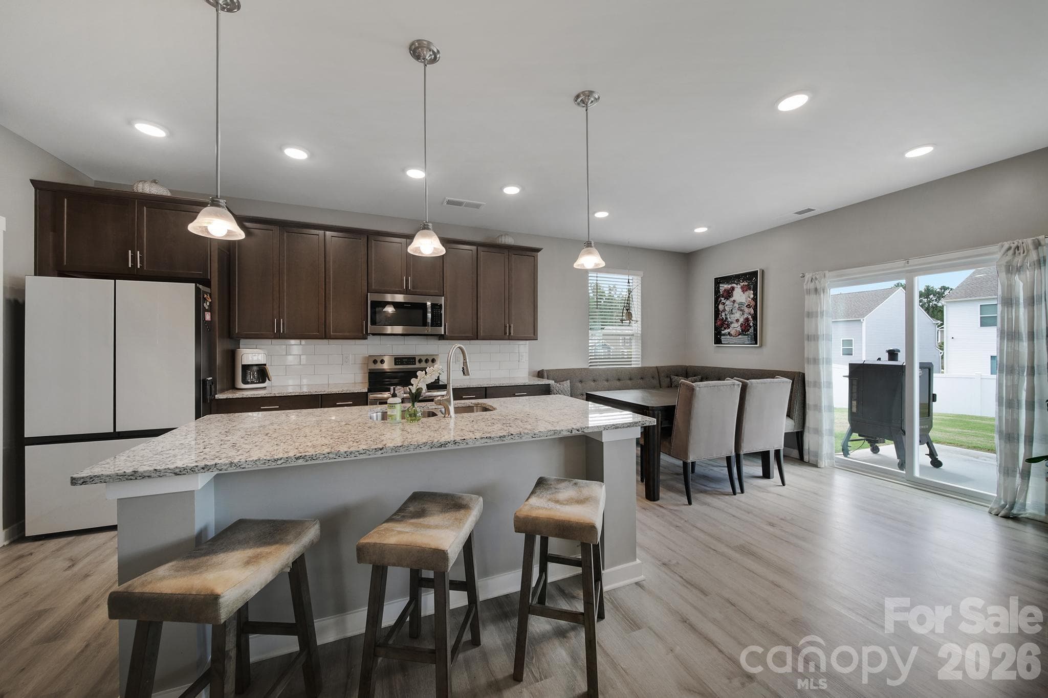 Single Family Residence at 644 Synclaire Place, Rock Hill, photo 14 of 38