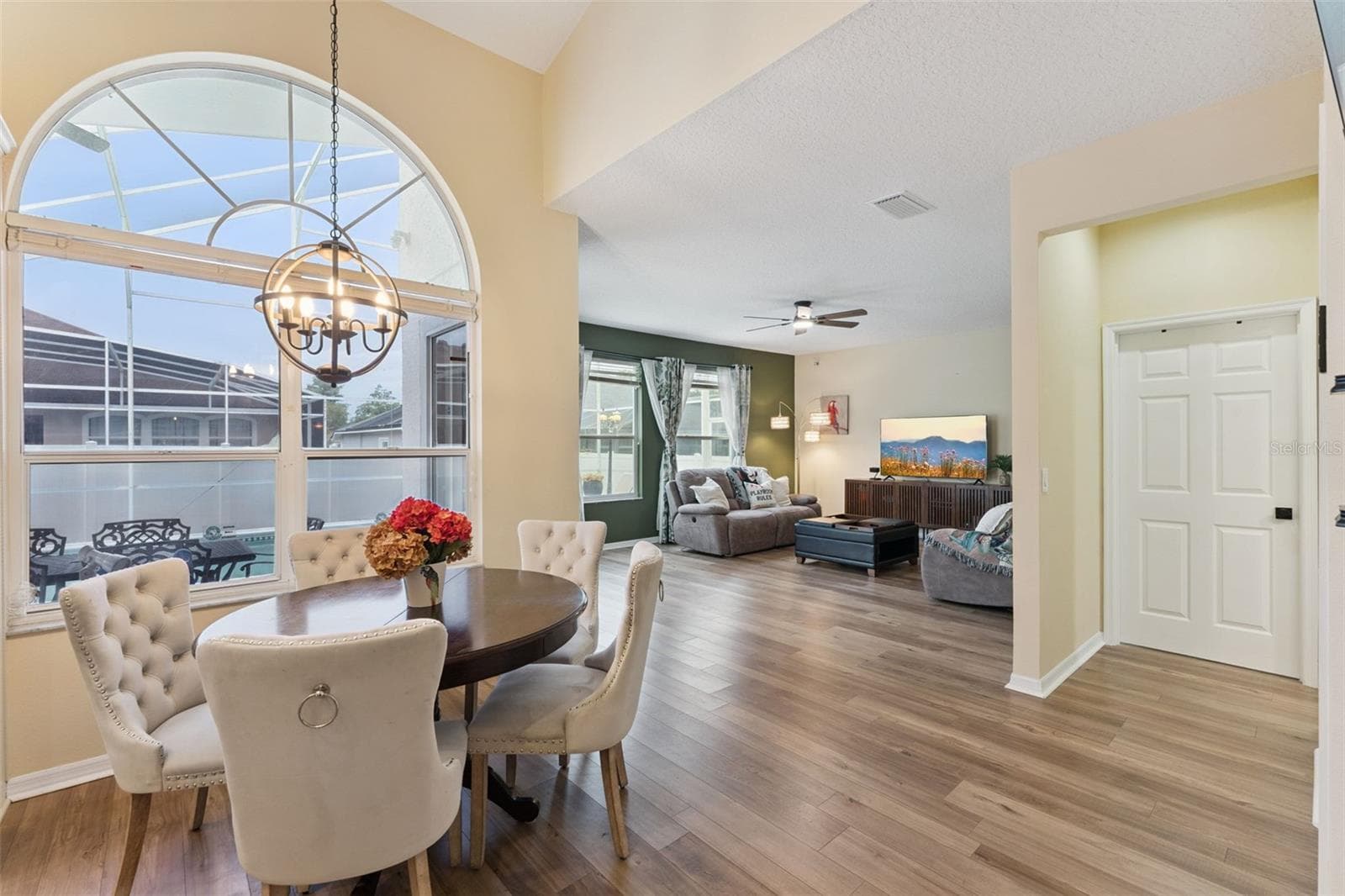 Single Family Residence at 8355 DIAMOND COVE CIR, ORLANDO, photo 18 of 66