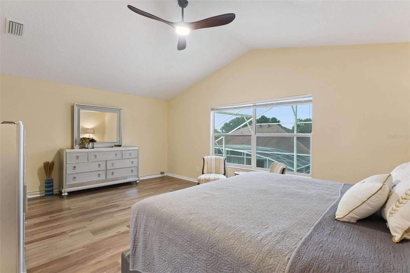 Primary Bedroom - 8355 DIAMOND COVE CIR, ORLANDO