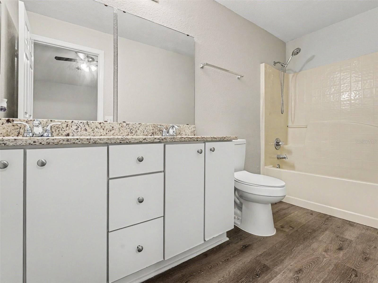 Single Family Residence at 645 LINNET CT, POINCIANA, photo 11 of 14