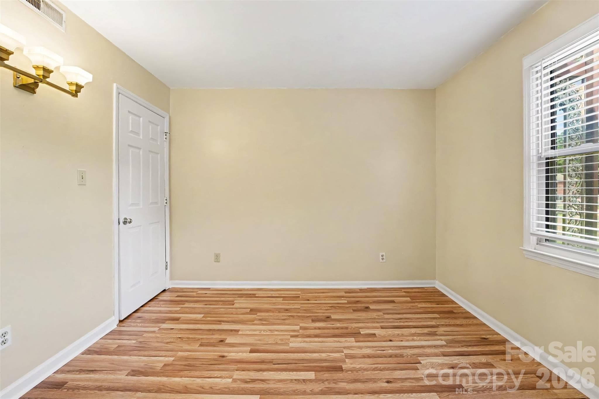 Condominium at 112 Briarcliff Drive, Kannapolis, photo 16 of 31