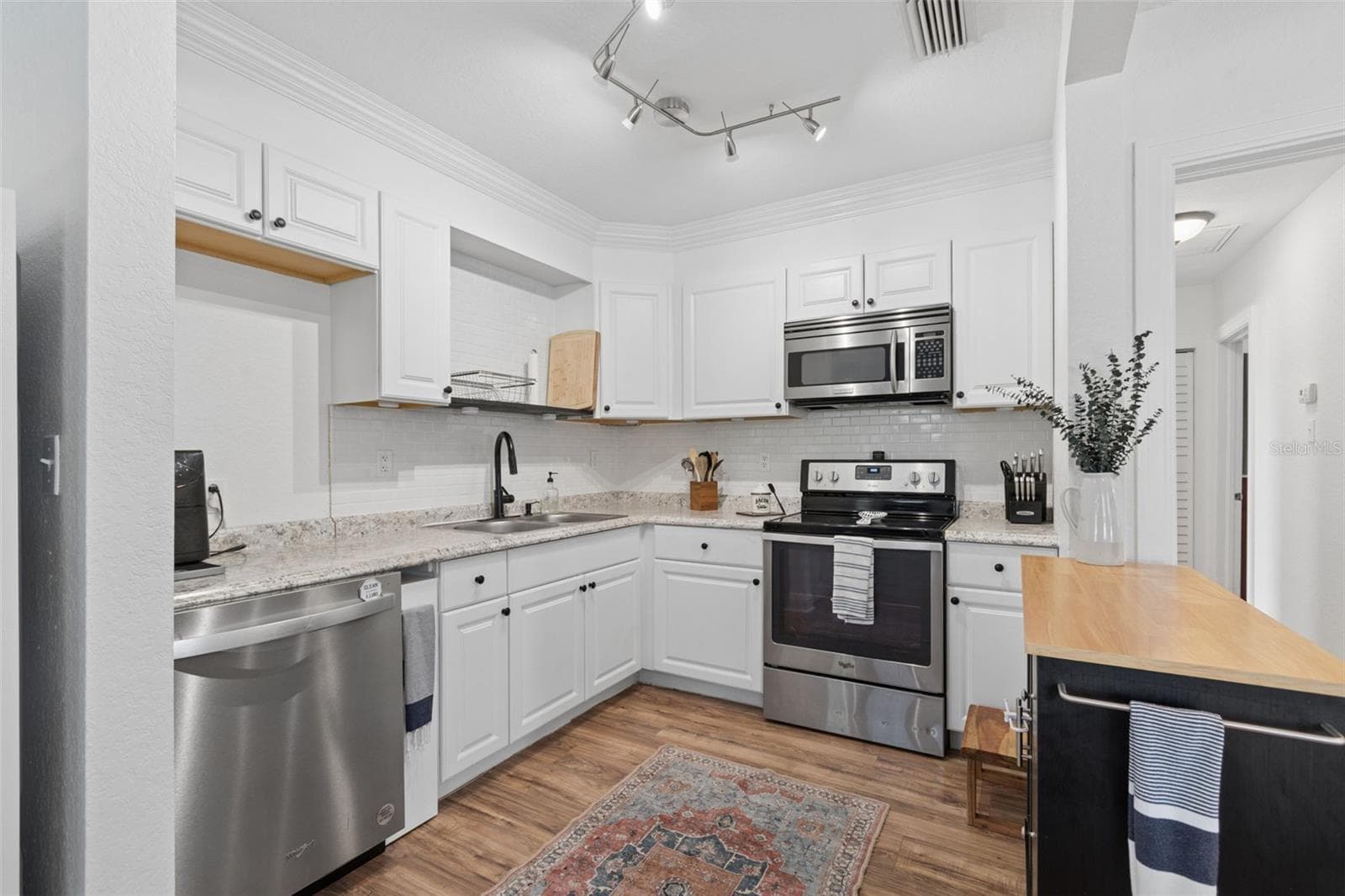 Generous storage space - 4924 45TH AVE N, ST PETERSBURG