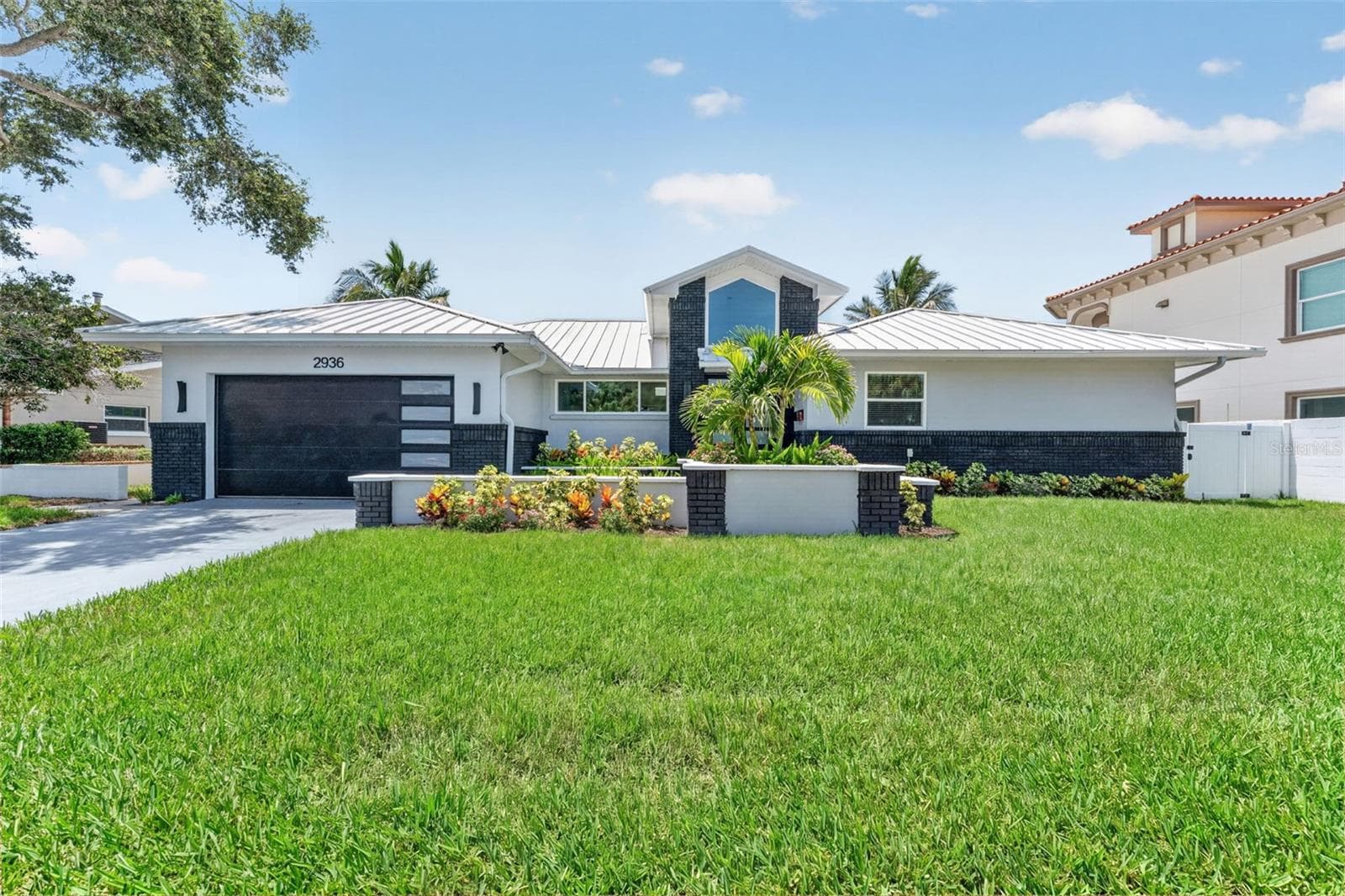 Welcome to 2936 68th Ave S in St. Petersburg - 2936 68TH AVE S, ST PETERSBURG