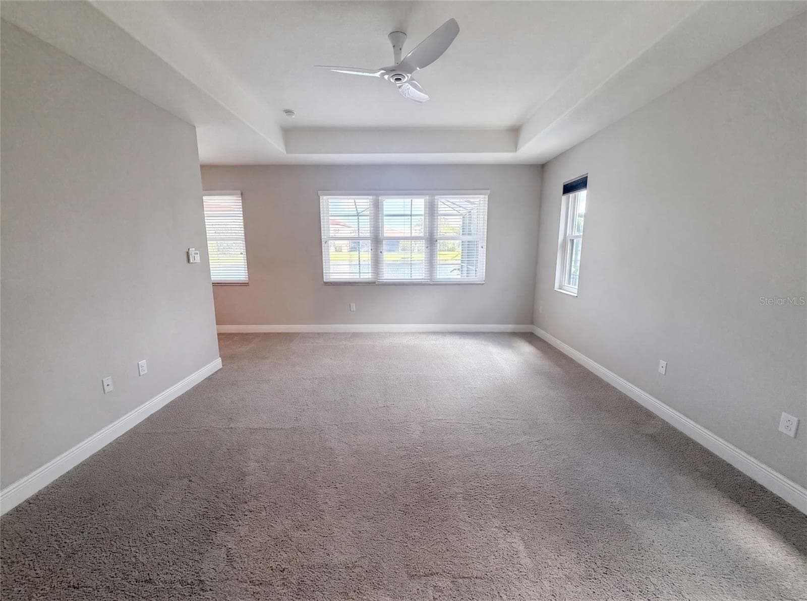 Single Family Residence at 2575 GRAND LAKESIDE DR, PALM HARBOR, photo 13 of 43
