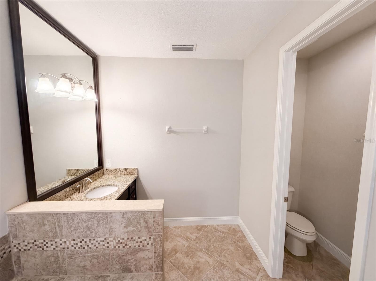 Single Family Residence at 2575 GRAND LAKESIDE DR, PALM HARBOR, photo 28 of 43