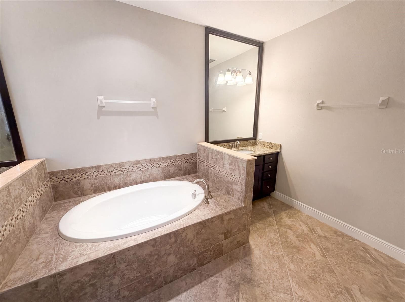 Single Family Residence at 2575 GRAND LAKESIDE DR, PALM HARBOR, photo 29 of 43