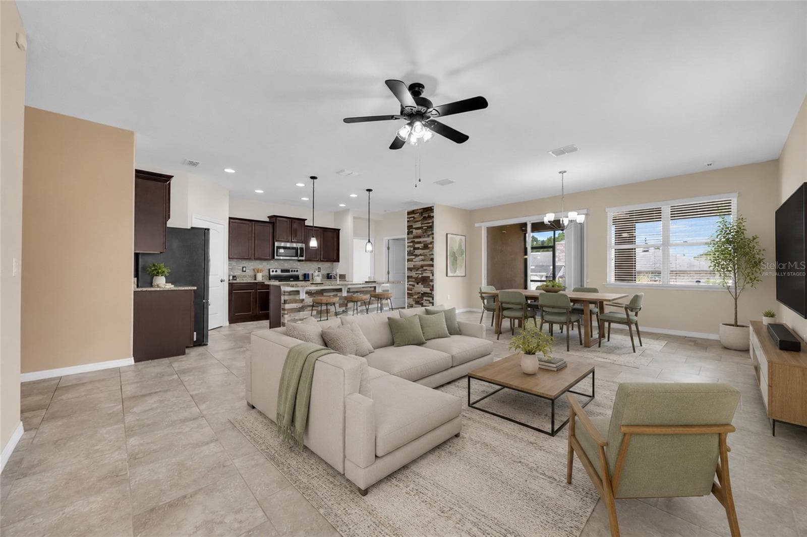 VIRTUALLY STAGED - 144 WATERSIDE CIR, WINTER HAVEN
