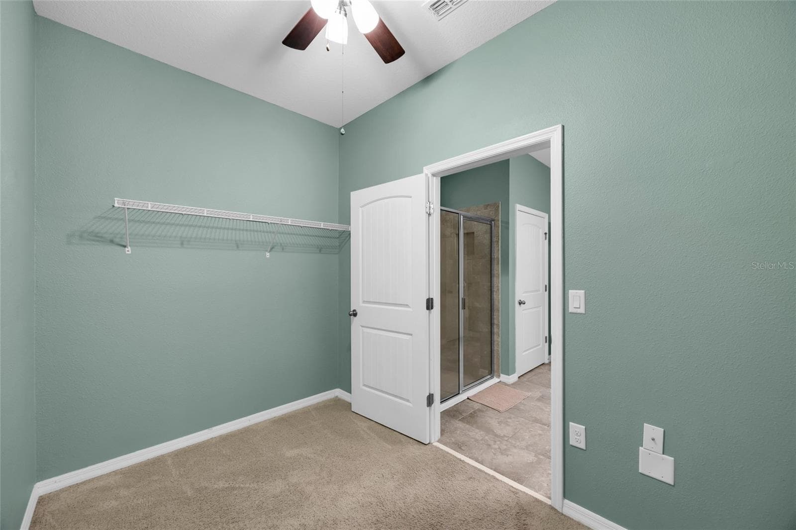 WALK IN CLOSET - 144 WATERSIDE CIR, WINTER HAVEN