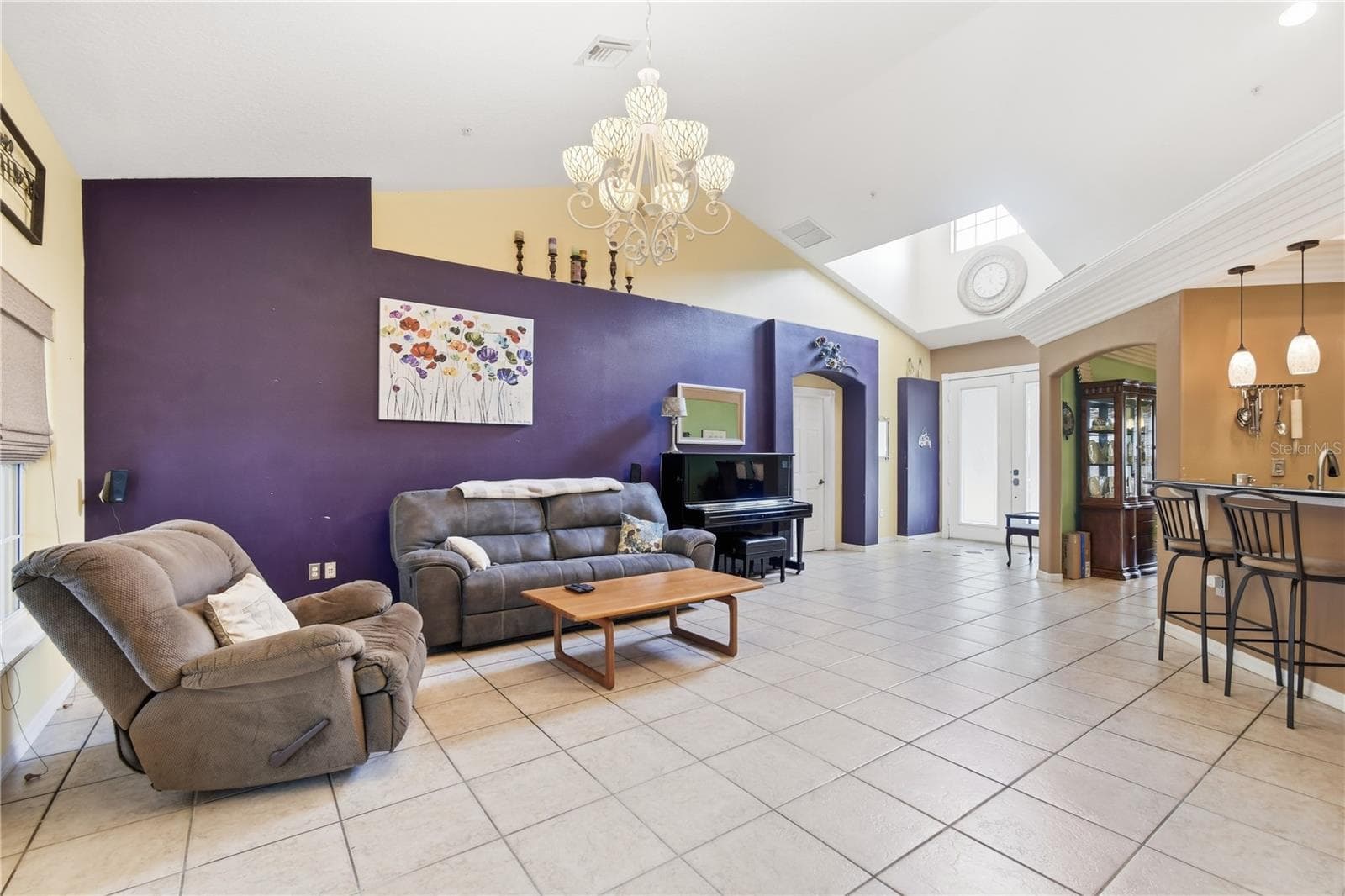 Single Family Residence at 23354 OAK PRAIRIE CIR, SORRENTO, photo 16 of 44