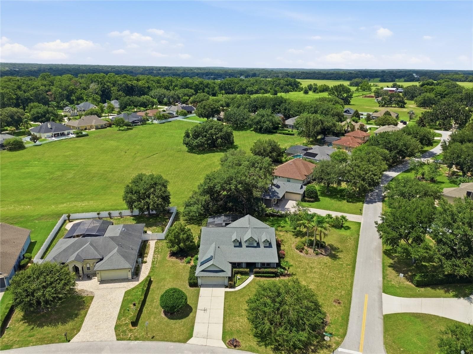 Single Family Residence at 23354 OAK PRAIRIE CIR, SORRENTO, photo 43 of 44