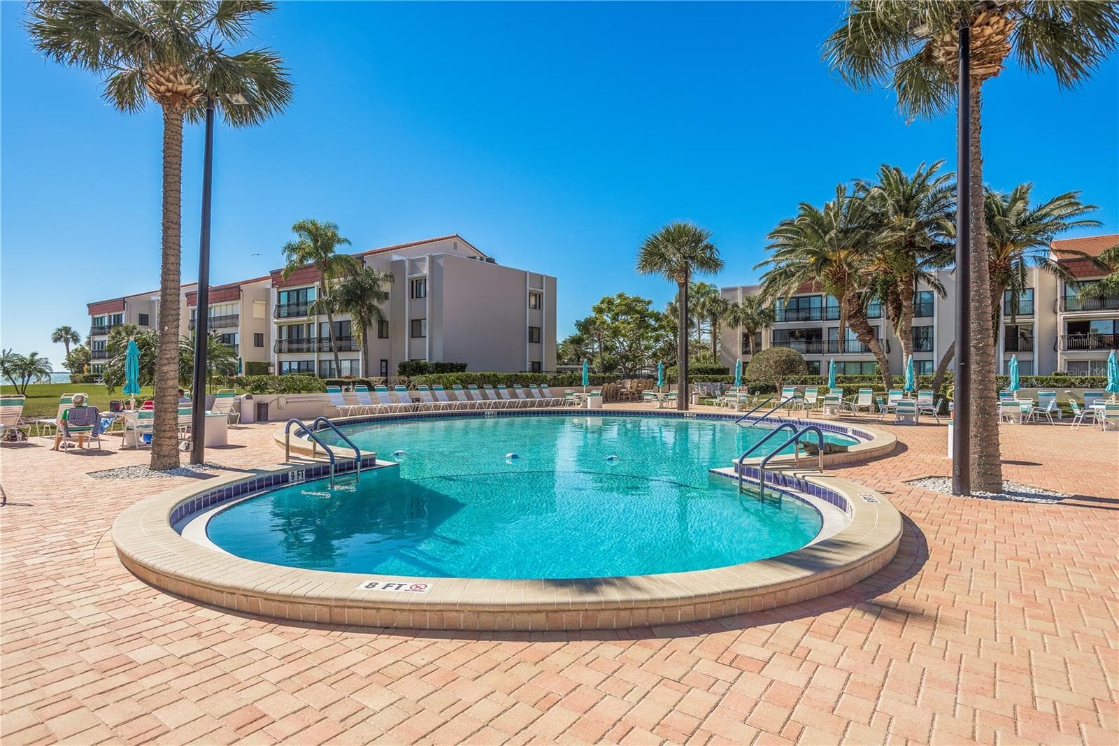 Condominium at 800 S GULFVIEW BLVD #403, CLEARWATER BEACH, photo 46 of 54
