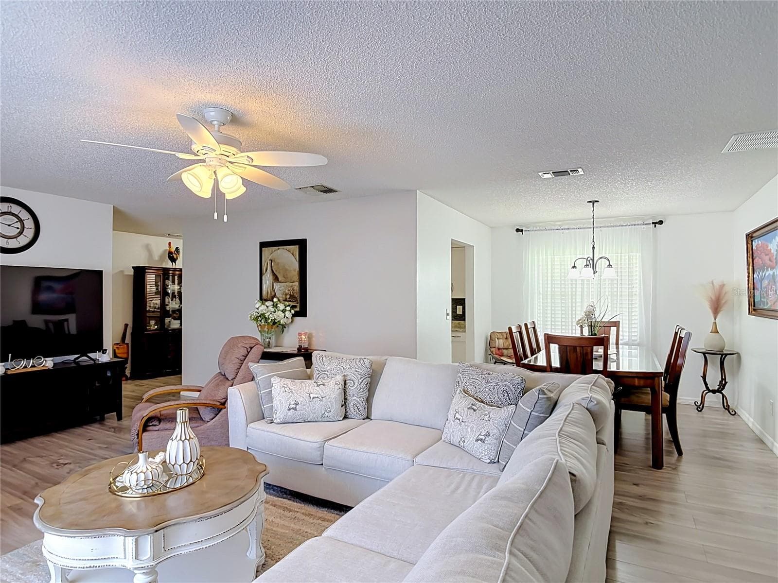 Single Family Residence at 1535 LAVILLA ST, DELTONA, photo 9 of 44