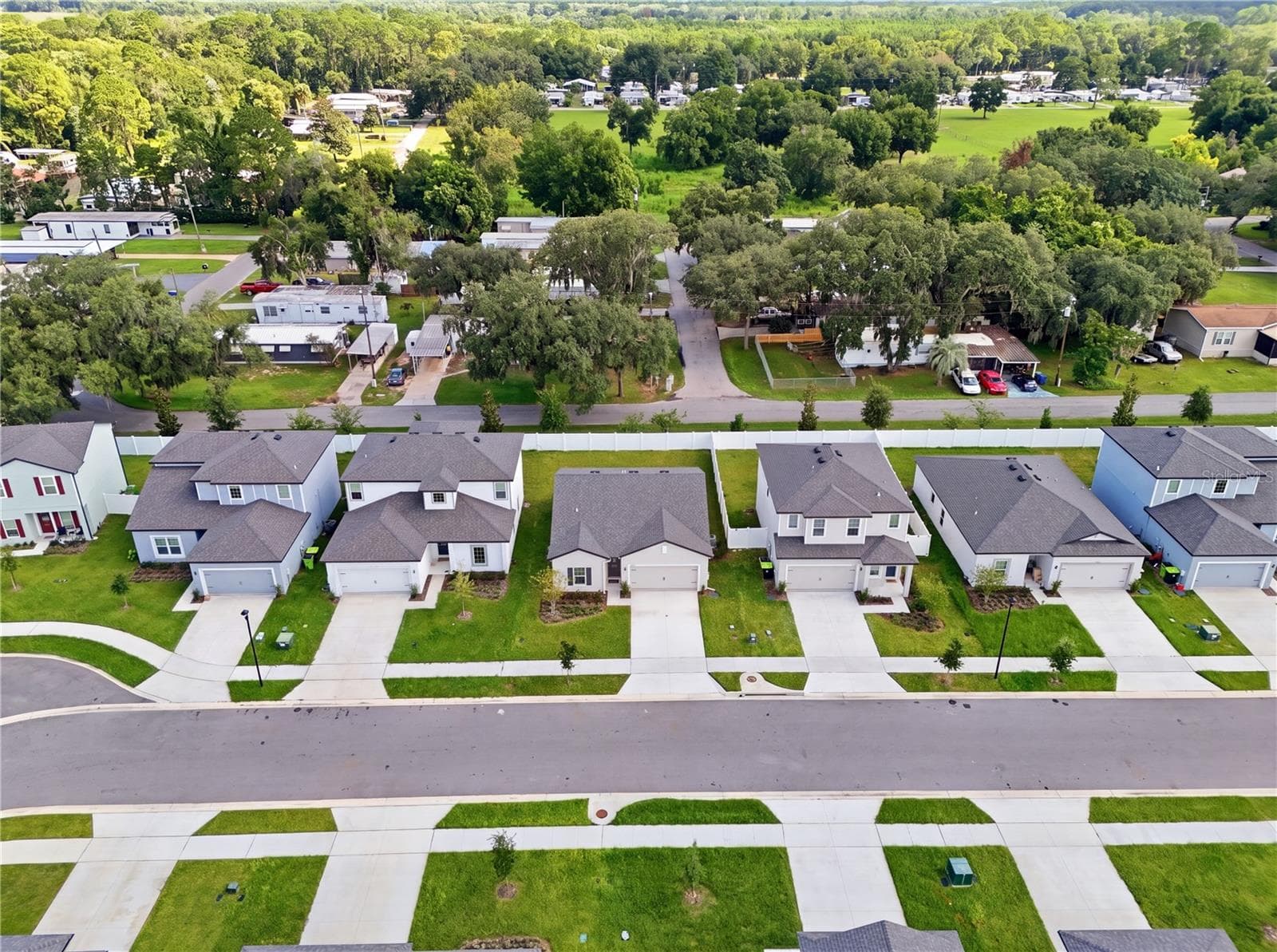 Single Family Residence at 13470 LEAPING WATER WAY, ASTATULA, photo 26 of 28