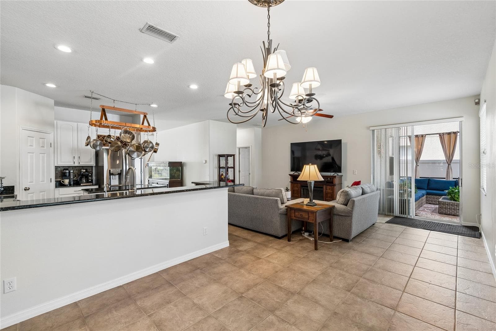 Single Family Residence at 11232 CREEK HAVEN DR, RIVERVIEW, photo 14 of 59