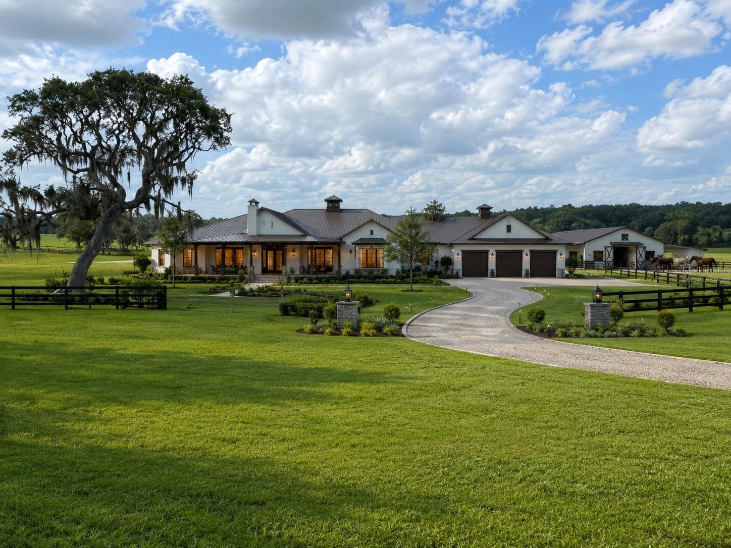 Virtually Staged - Ranch Style House - 5610 EAST ORION CT, FLORAL CITY