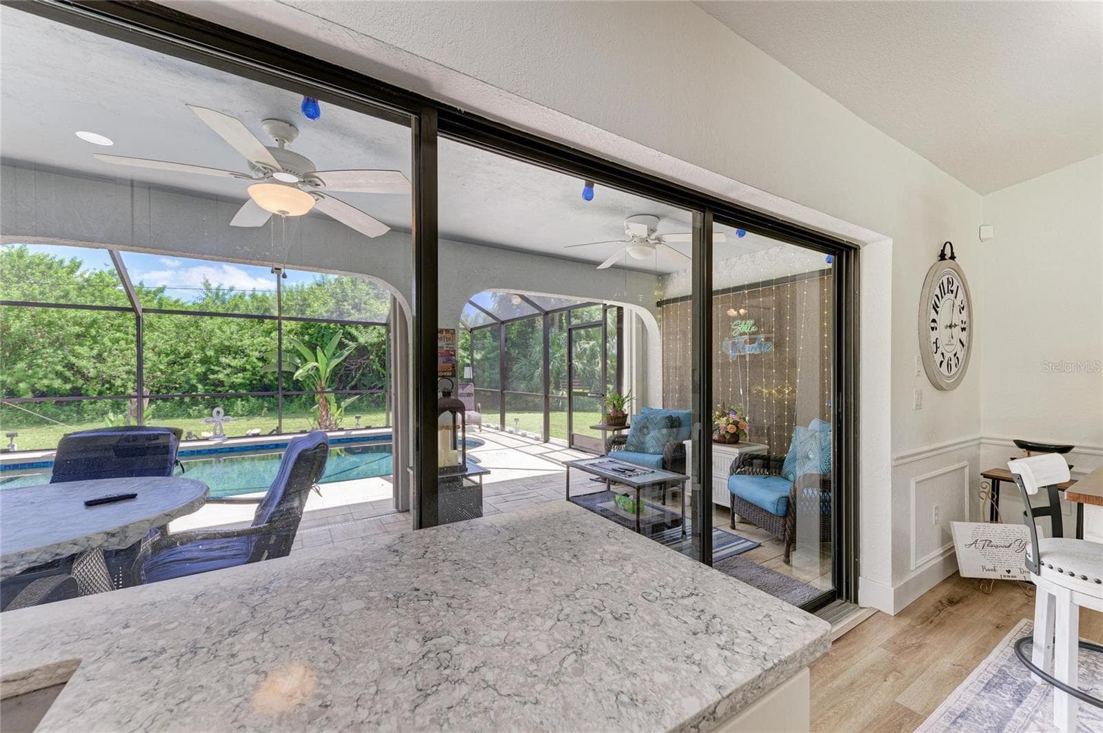 Single Family Residence at 18565 EDGEWATER DR, PORT CHARLOTTE, photo 11 of 38
