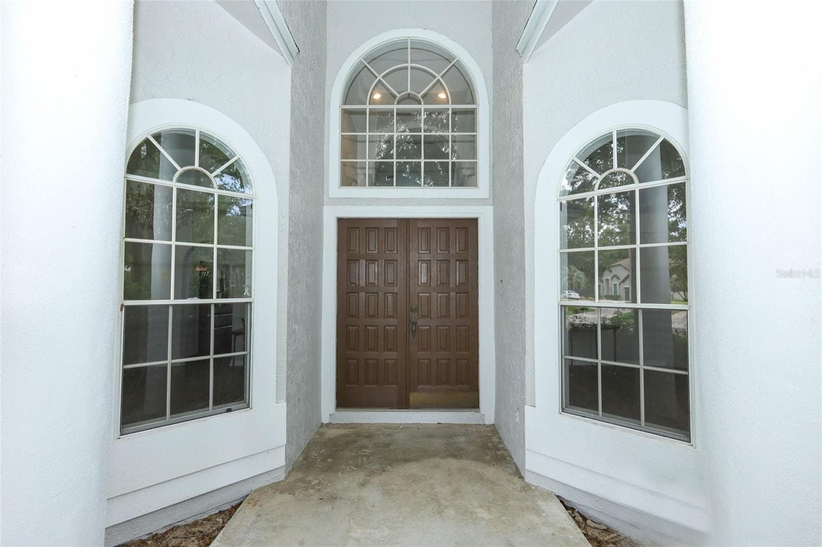 Single Family Residence at 2357 CHANTILLY TER, OVIEDO, photo 4 of 61
