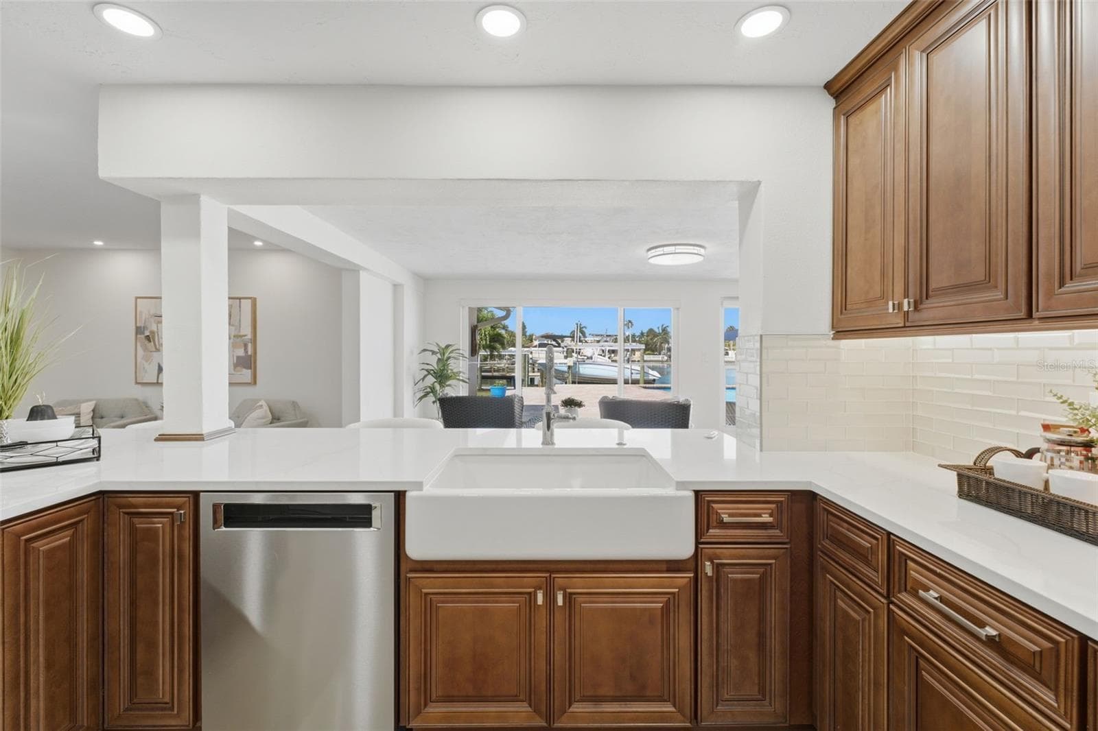 Single Family Residence at 6414 2ND PALM PT, ST PETE BEACH, photo 21 of 81