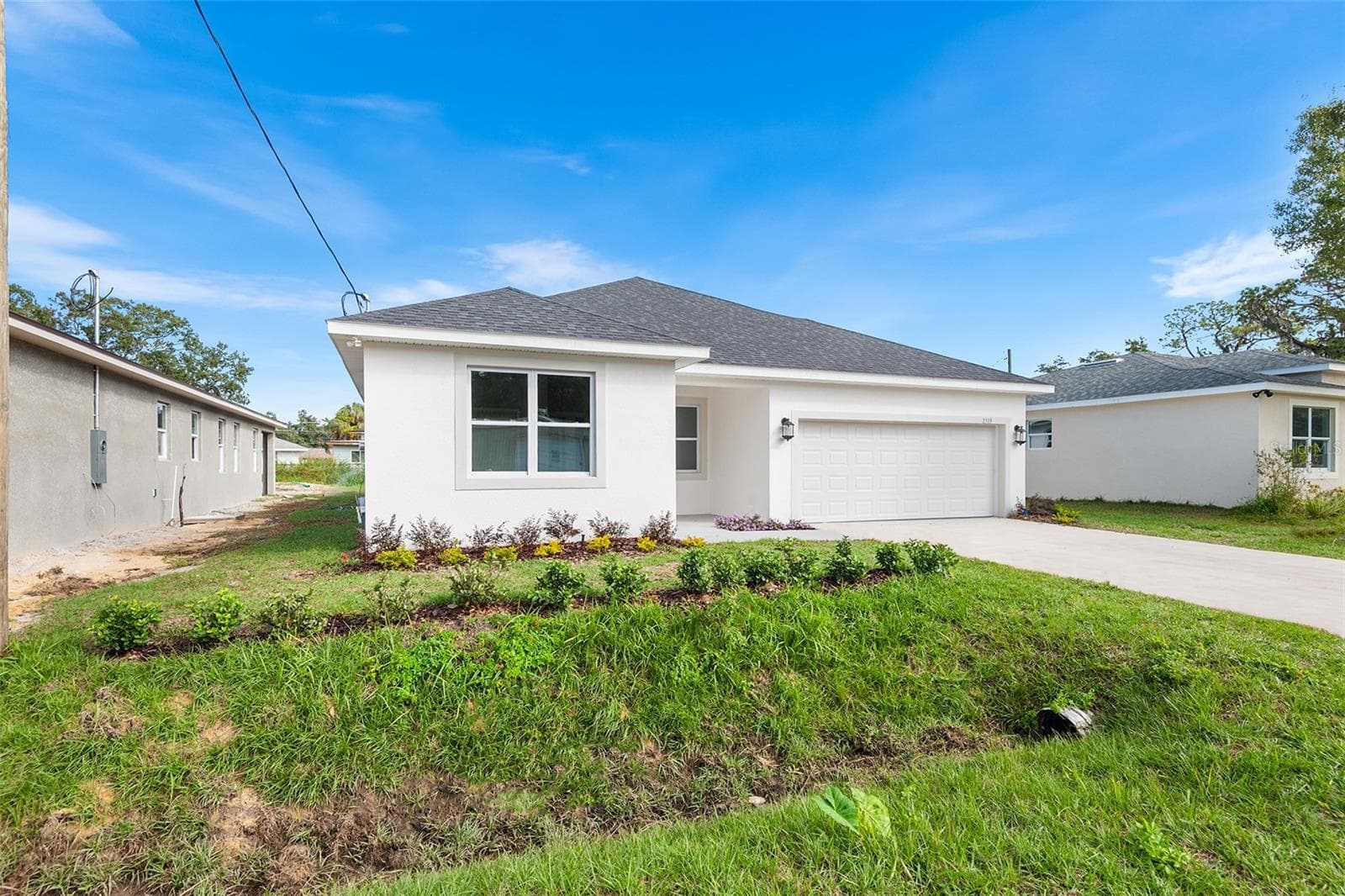 Single Family Residence at 2519 AVENUE E SW, WINTER HAVEN, photo 2 of 24
