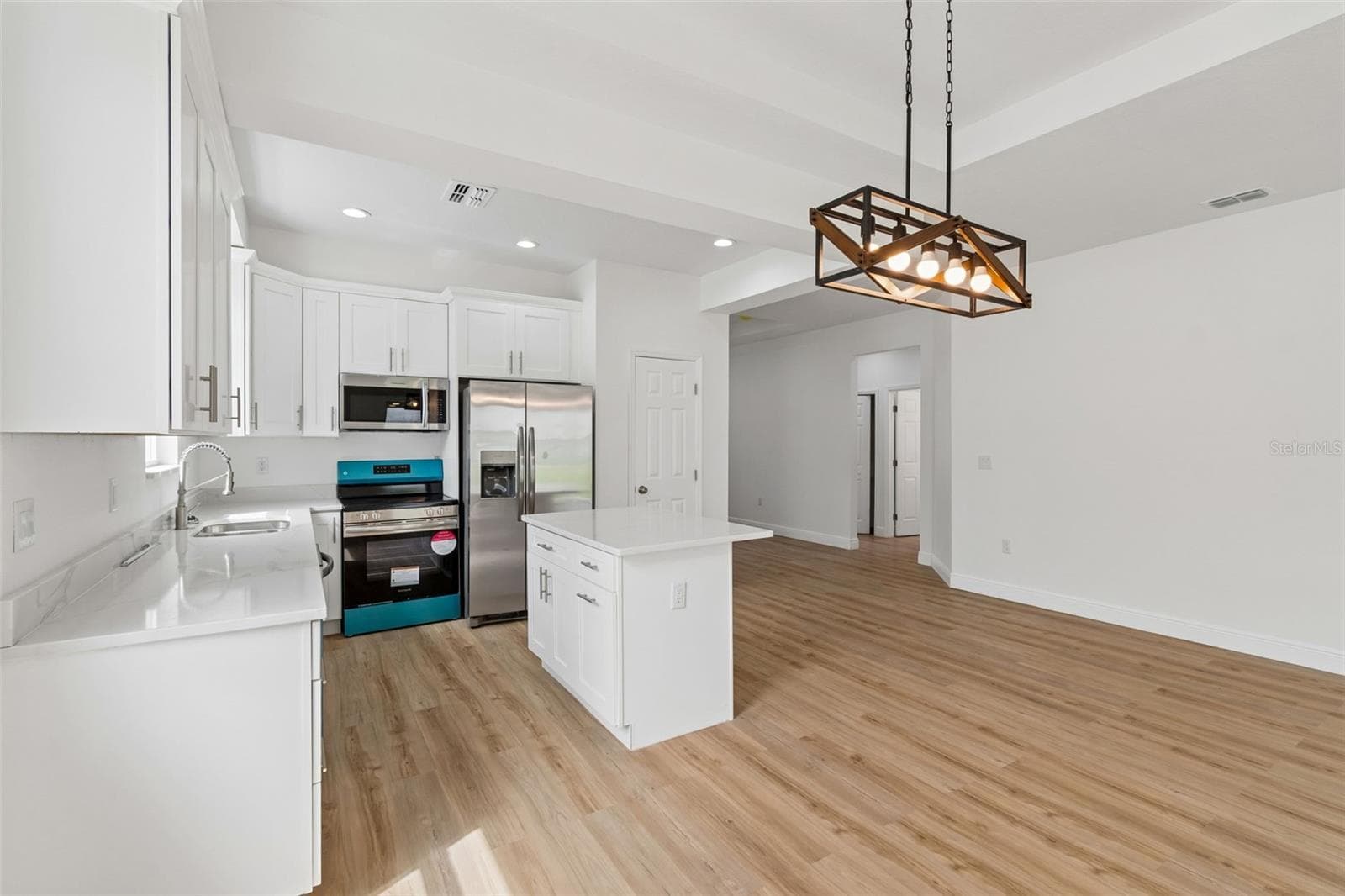 Single Family Residence at 2523 AVENUE E SW, WINTER HAVEN, photo 10 of 35