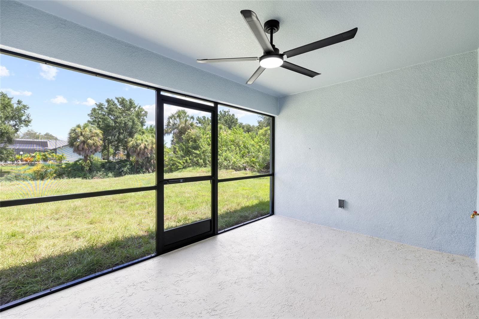 Single Family Residence at 152 ALBATROSS RD, ROTONDA WEST, photo 33 of 47