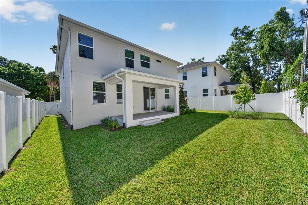 Single Family Residence at 6226 29TH ST N, ST PETERSBURG, photo 36 of 44