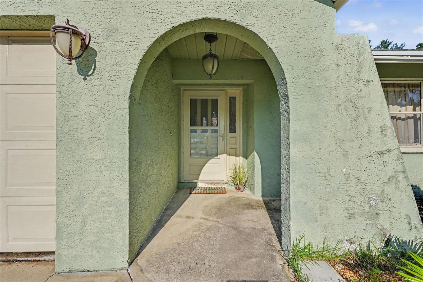 Single Family Residence at 12543 108TH ST, LARGO, photo 4 of 44