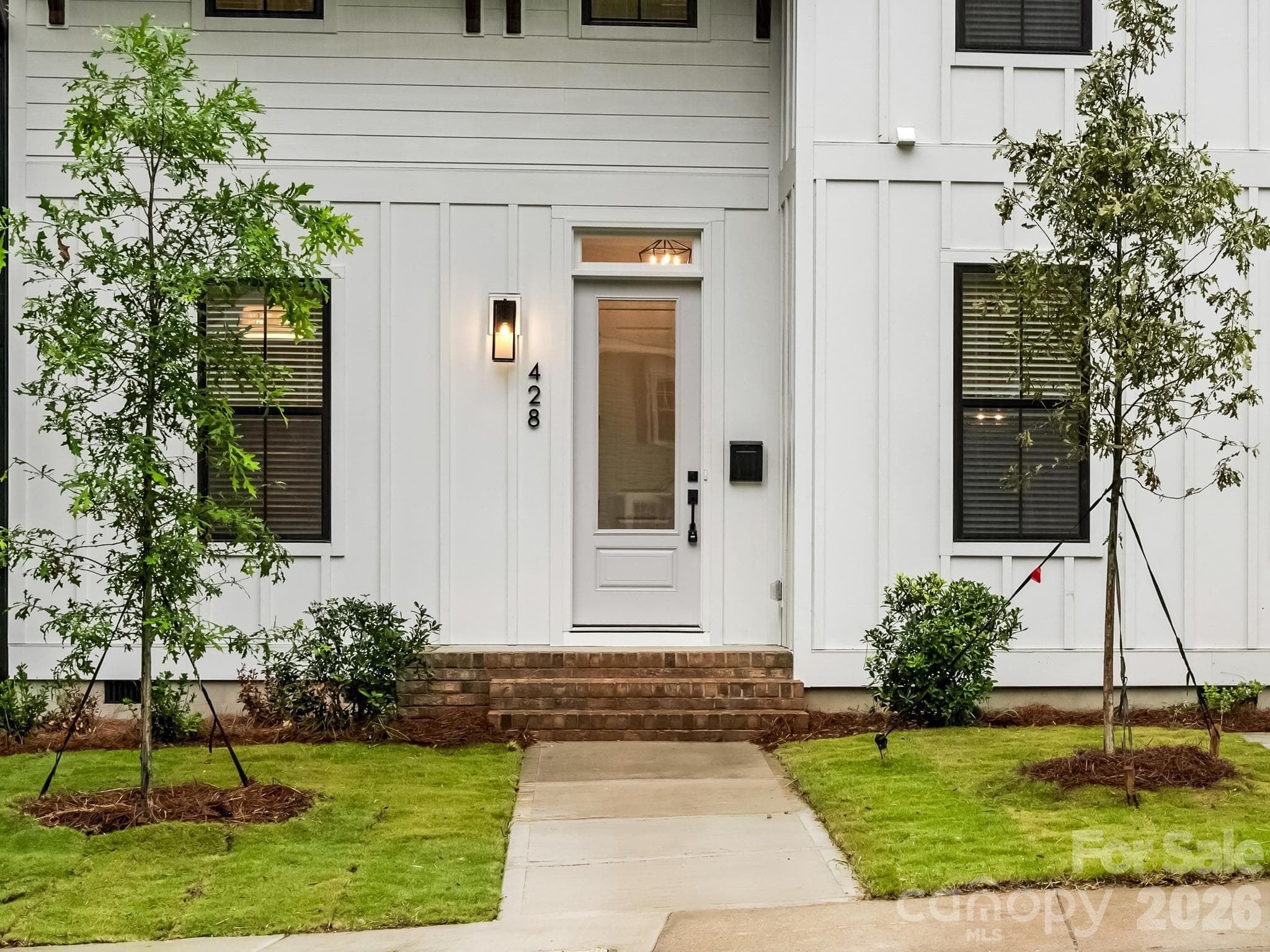 Front - 428 Woodvale Place, Charlotte