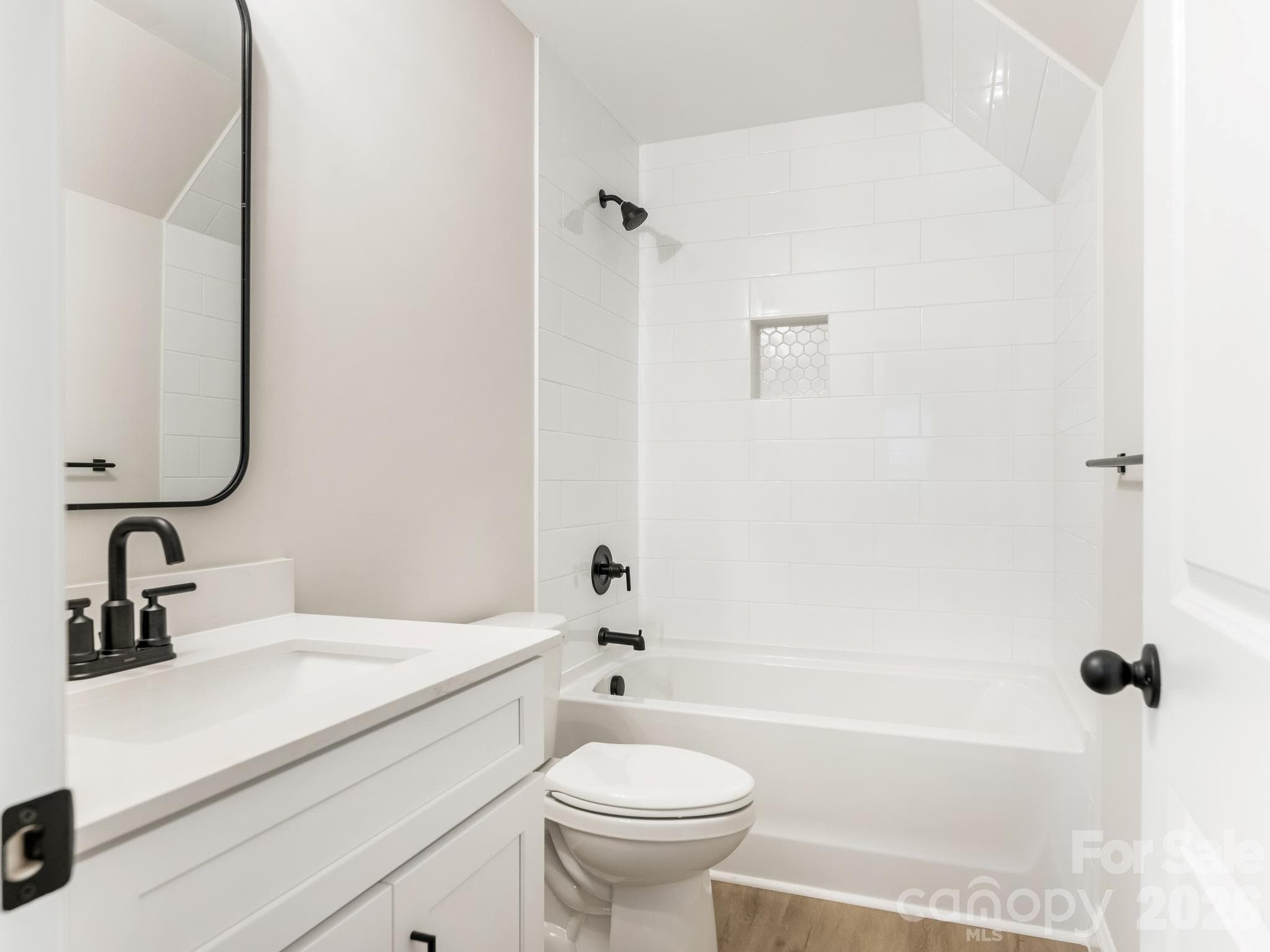 Bath #3 - 428 Woodvale Place, Charlotte
