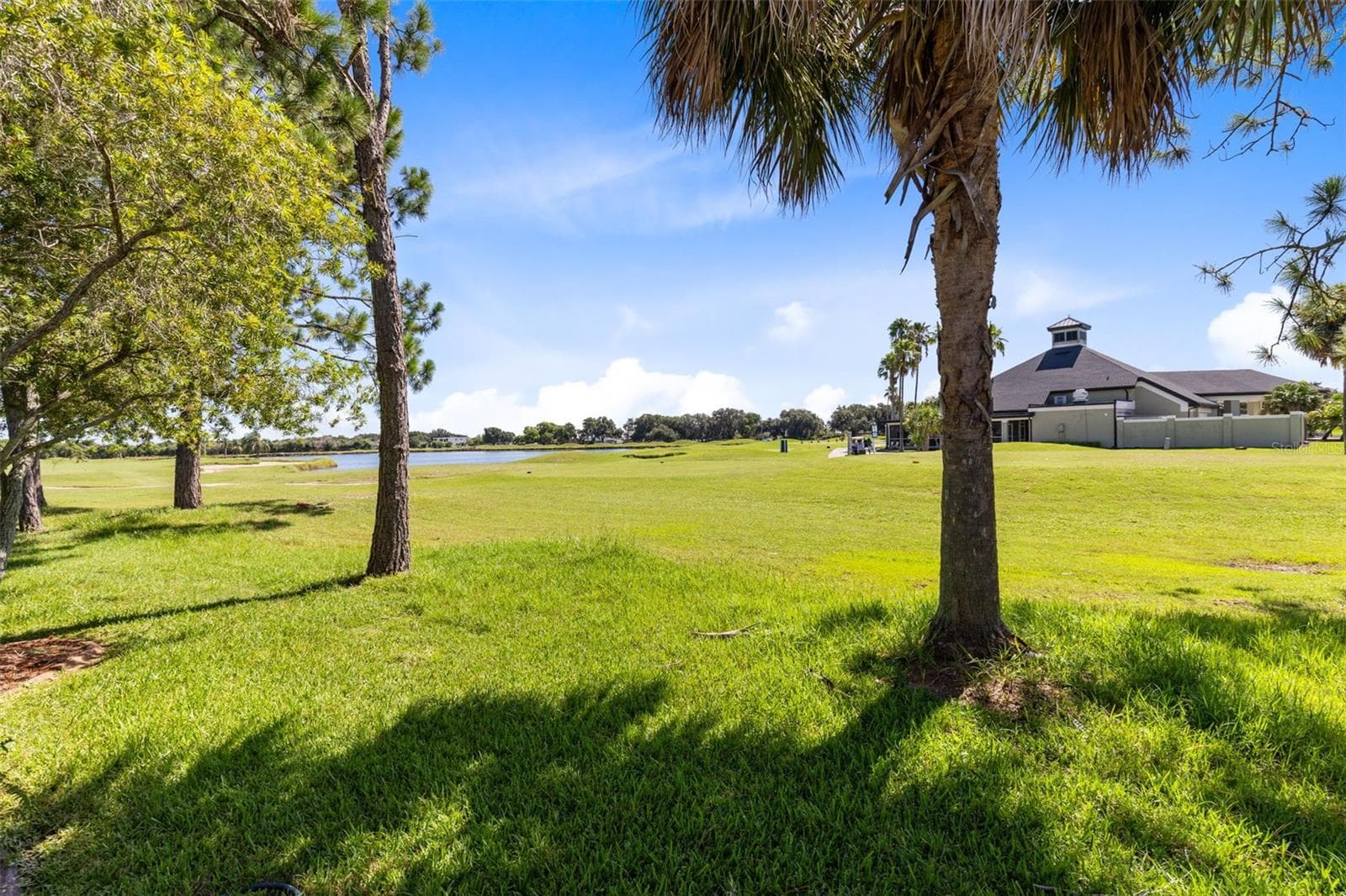 GOLF COURSE - 183 CLUB VILLAS LN, KISSIMMEE