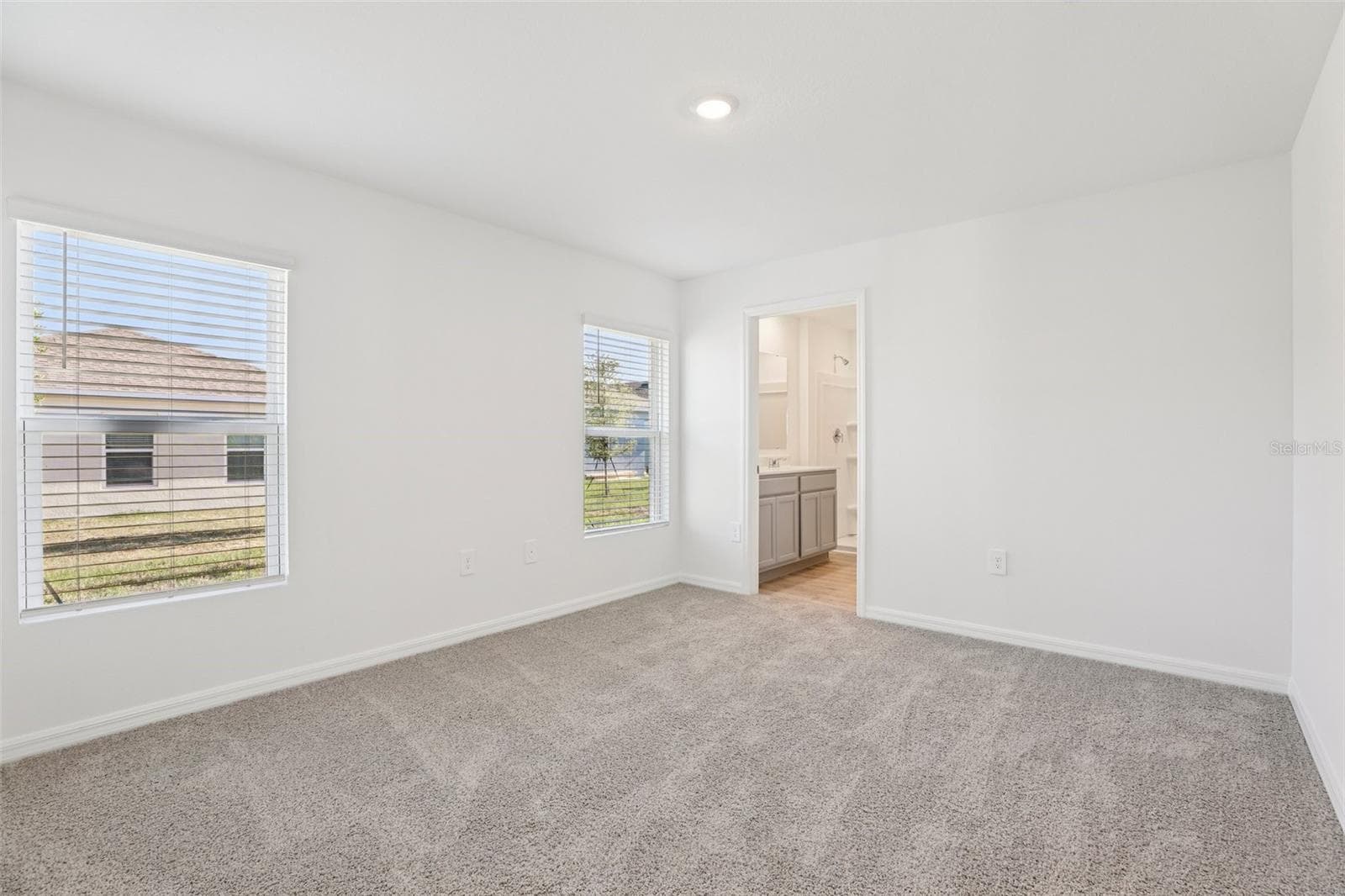 Single Family Residence at 3328 WHITE INDIGO RD, WINTER HAVEN, photo 12 of 25
