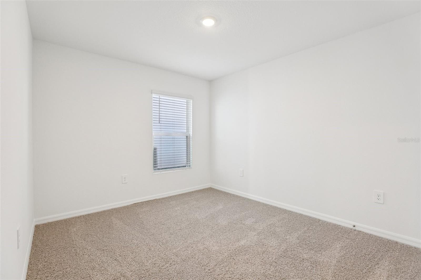 Single Family Residence at 3328 WHITE INDIGO RD, WINTER HAVEN, photo 22 of 25