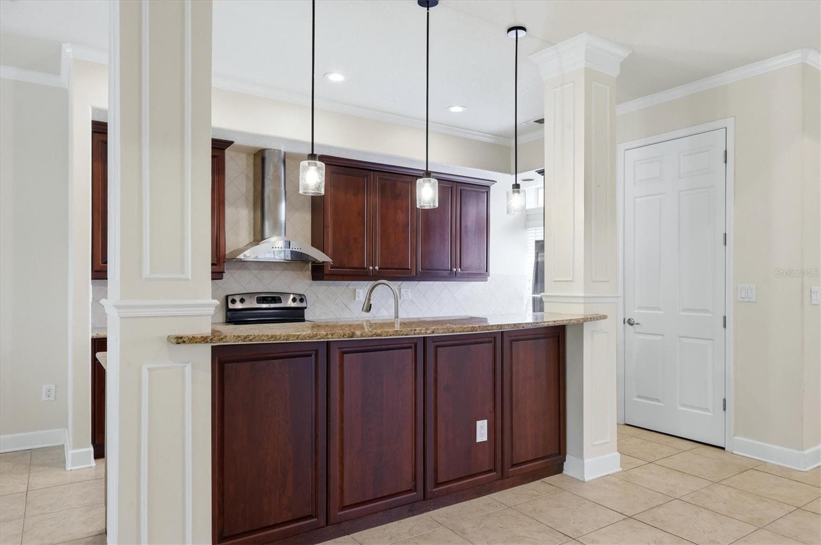 Condominium at 7930 TYBEE CT #7930, UNIVERSITY PARK, photo 10 of 42