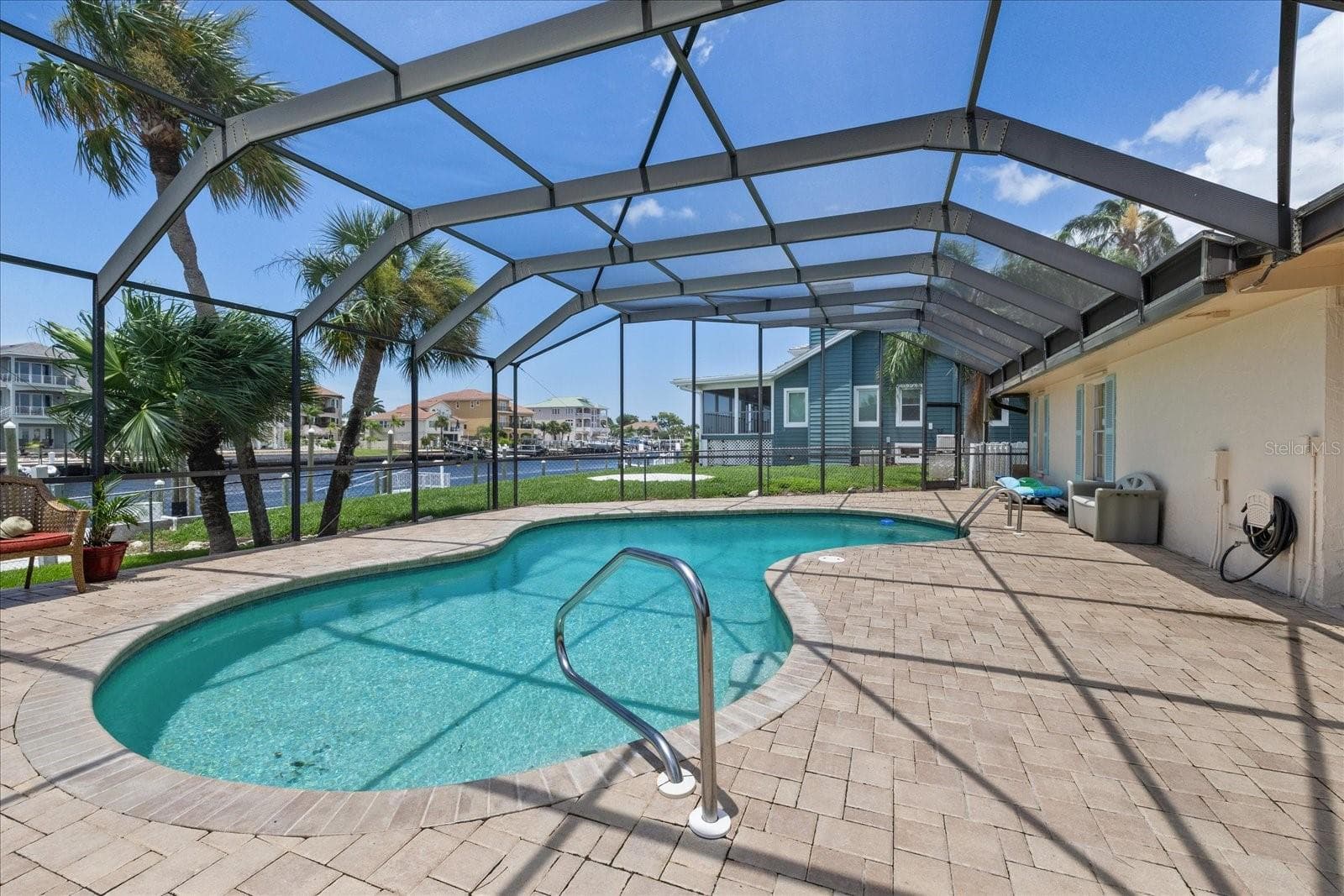 Screen enclosed pool and lania - 3154 TRIDENT TER, NEW PORT RICHEY