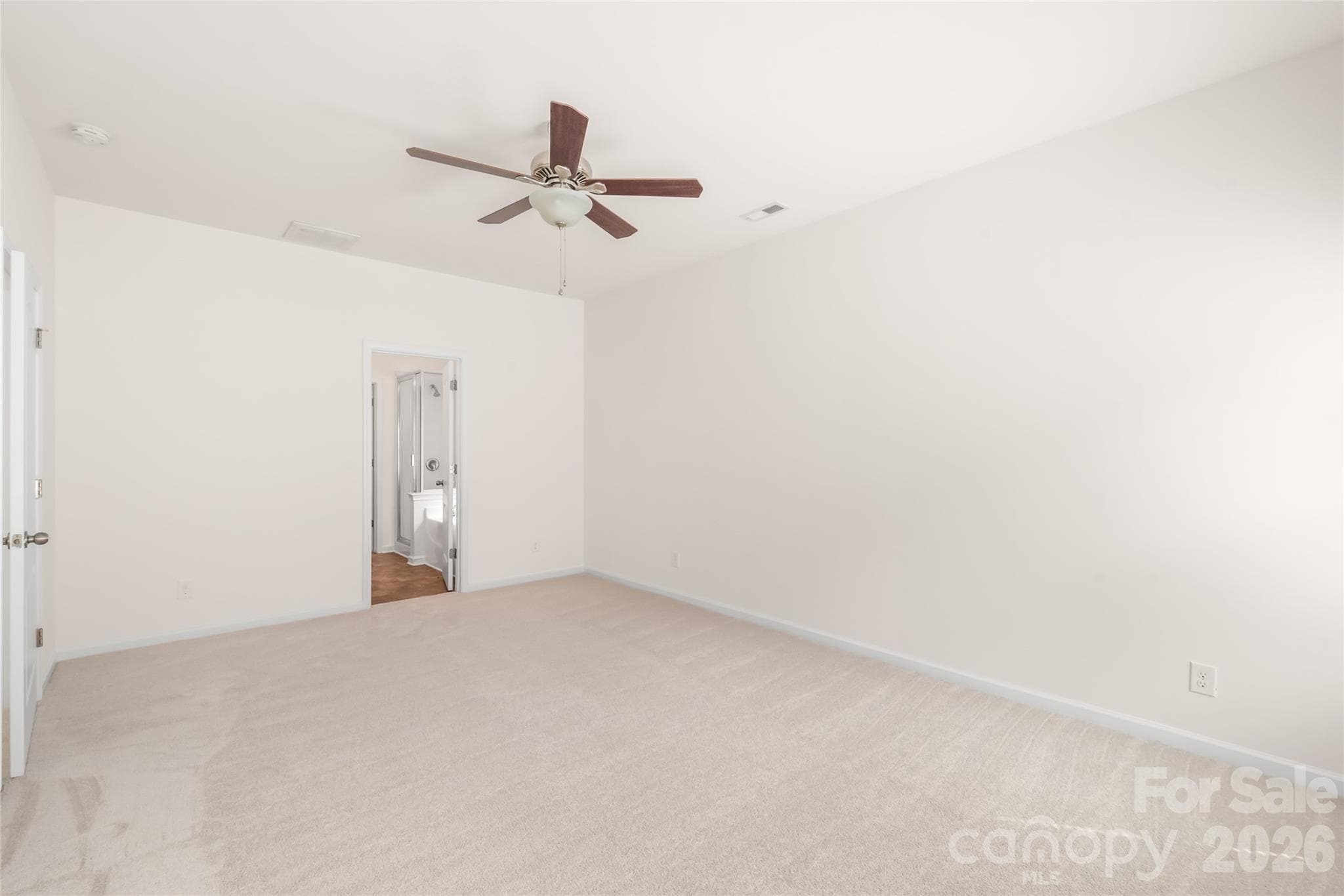 Single Family Residence at 8411 Romana Red Lane, Charlotte, photo 15 of 34