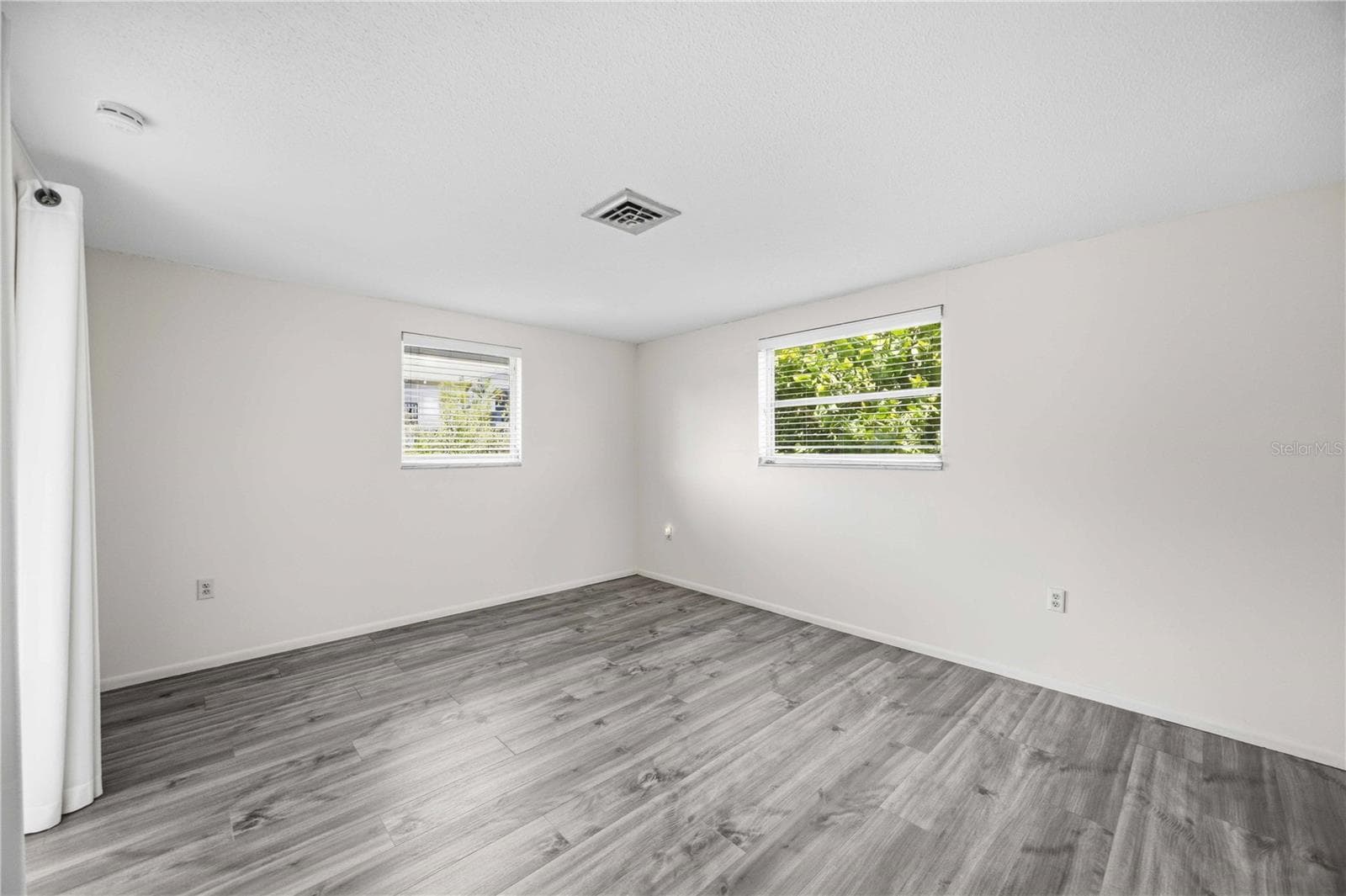 Single Family Residence at 706 QUAIL CT, NOKOMIS, photo 17 of 44