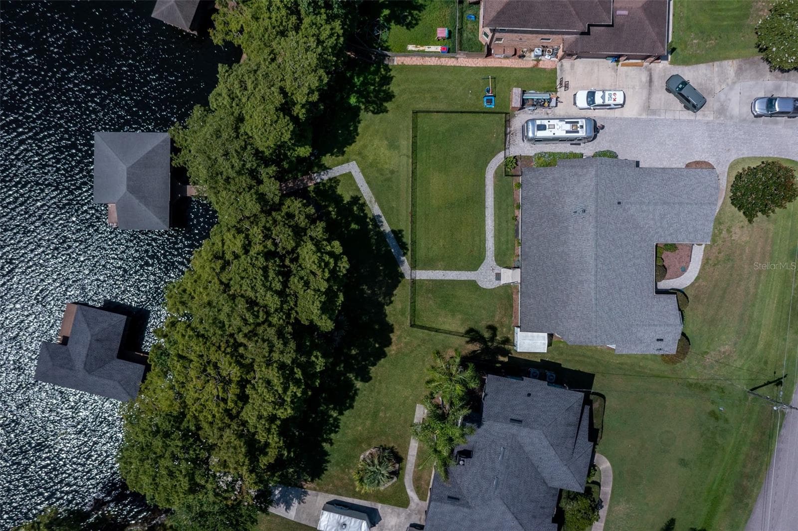 Aerial views - 834 MILLSHORE DR, CHULUOTA